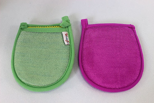 Title 3, Exfoliate And Exfoliate Face Towel for gentle e...