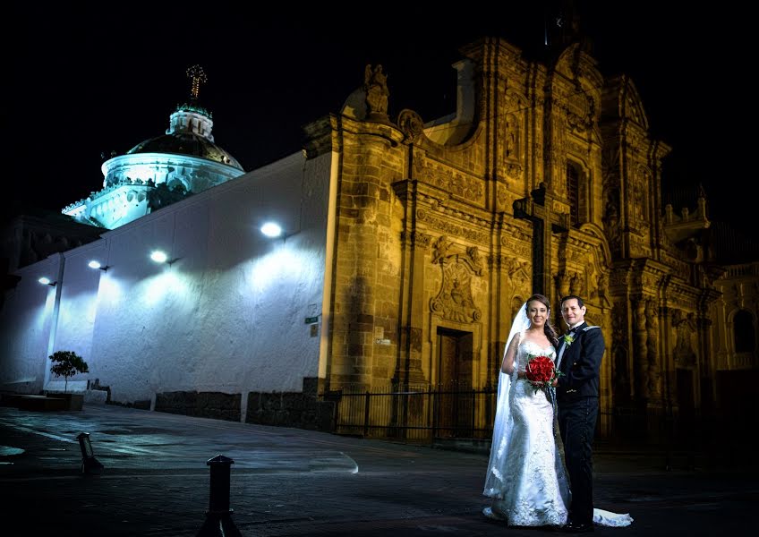 Fotógrafo de bodas Tito Nenger Art (nenger). Foto del 5 de febrero 2016