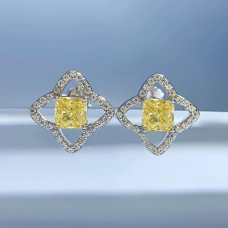 Diamond Classic Ohrstecker Funkelnde Eleganz für jeden Tag und besondere Anlässe. Zeitloses Design, das Ihren Look aufwertet. Der perfekte Glanz.