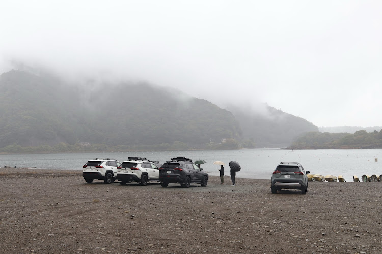 RAV4のいつもコメントいいねありがとうございます🙇・#レインマン・#gracelandに関するカスタム事例の投稿画像11枚目