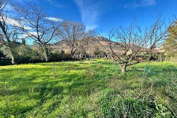 terrain à Roquebrune-sur-Argens (83)