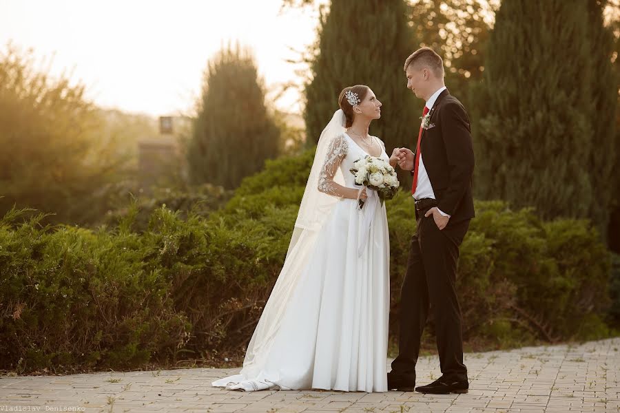 Φωτογράφος γάμων Vladislav Denisenko (denisenko). Φωτογραφία: 23 Αυγούστου 2021