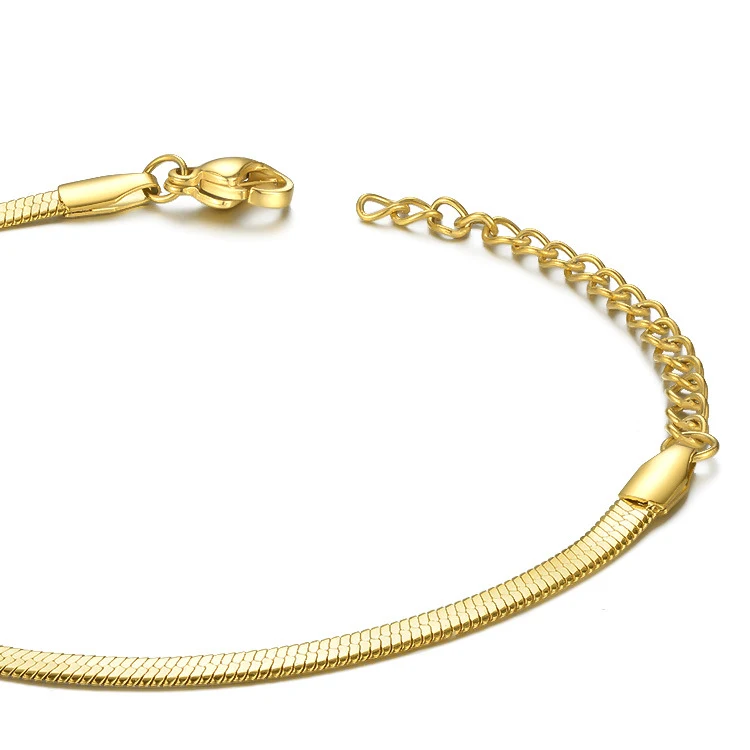 Bracelet simple en acier plaqué titane or 18K, un bijou élégant et durable, idéal pour un usage quotidien. Sublimez votre look!