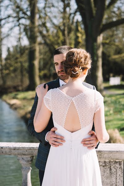 Fotógrafo de casamento Ha Thu (hnat). Foto de 15 de abril 2018