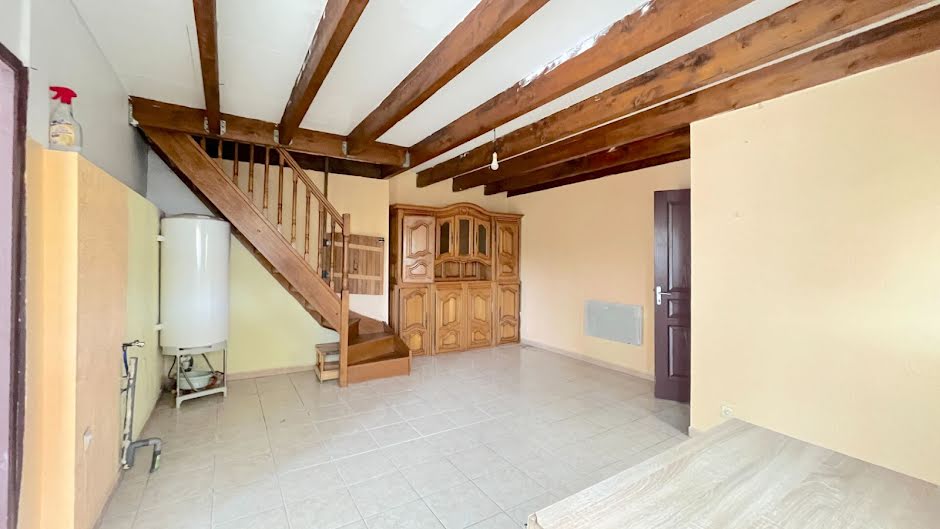 Vente maison 4 pièces 106.66 m² à Cavignac (33620), 172 000 €