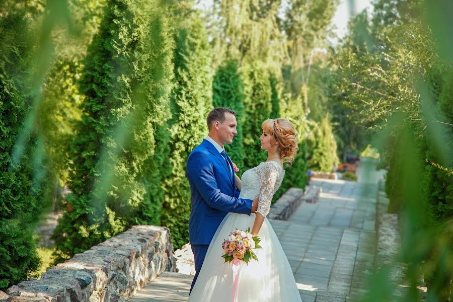 Fotografo di matrimoni Anastasiya Barus (barys84). Foto del 1 ottobre 2016