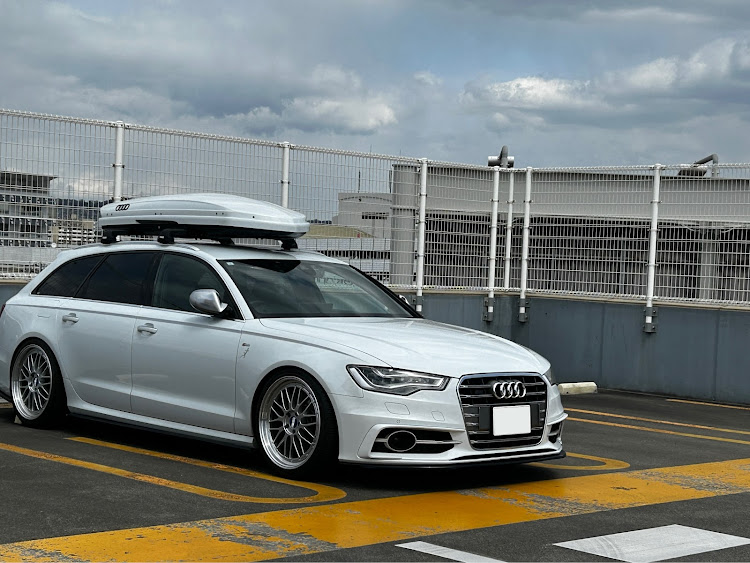 A6 アバントの日本GPに行ってきます・Audiのある生活・A6アバント・角田選手頑張れ・コラボしてくれる方募集中に関するカスタム事例の投稿画像1枚目