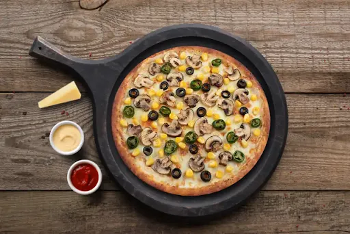 Veggie Barbeque Pizza