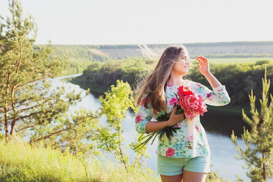 Fotografer pernikahan Lyubov Ezhova (ezhova). Foto tanggal 10 Juli 2015