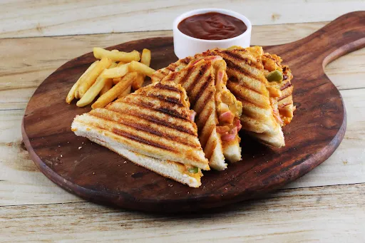 Paneer Cheese Sandwich With Mix Fruit Juice