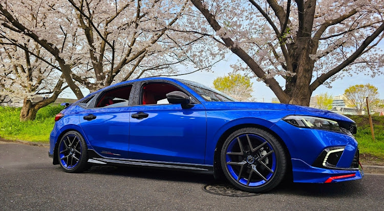 シビックの４月１９日はシビックの日・サクラと愛車・桜とコラボ・HONDA The Power of Dreams・FL4に関するカスタム事例の投稿画像1枚目