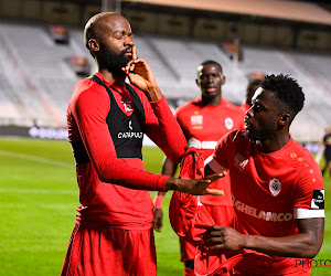 📷 Les supporters de l'Antwerp envoient un message très clair concernant Didier Lamkel Zé