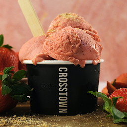 Strawberries and Cream Ice Cream - Single Pot 120ml 