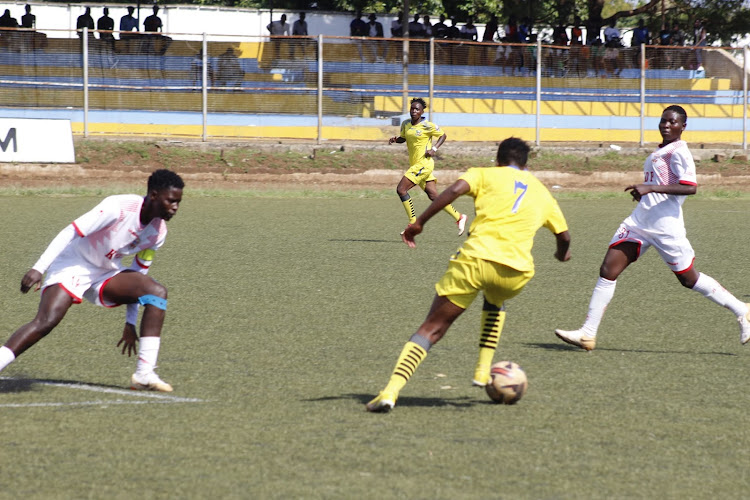 Vihiga Queens Janet Bundi controls the ball during their match against Ulinzi Starlets at Moi Stadium in Kisumu