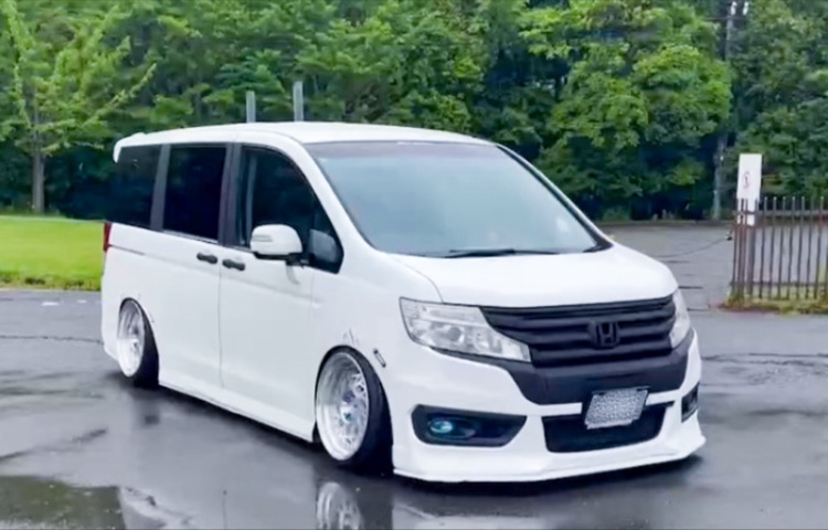 ステップワゴンスパーダのSTANCENATION JAPAN 2025 OSAKA・泉大津フェニックス・雨のち曇りのち雨・oldシビック欲しいに関するカスタム事例の投稿画像10枚目