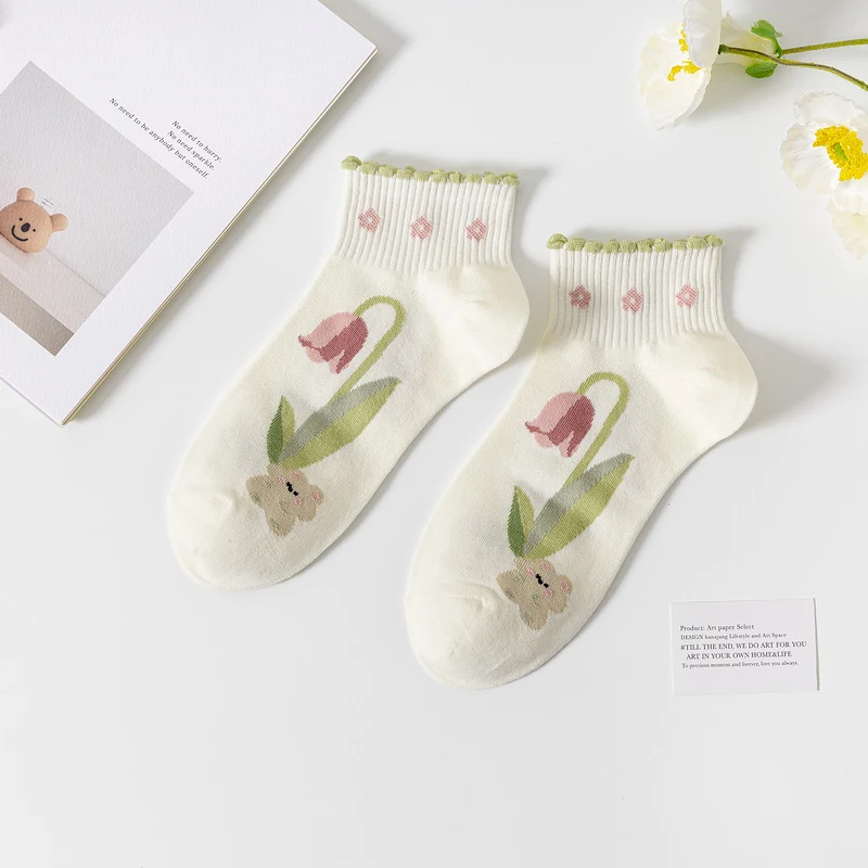 Calcetines cortos de tubo de algodón peinado casuales para mujer, cómodos y transpirables, ideales para el uso diario y deportivo.