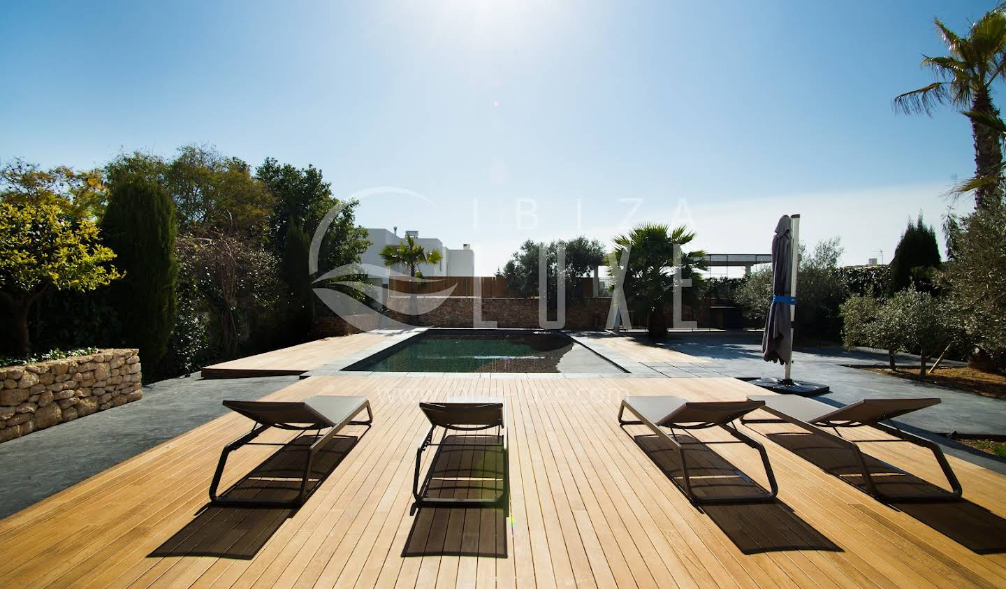 House with pool and garden Ibiza