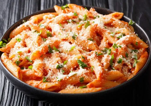 Paneer Pasta [Red Sauce]