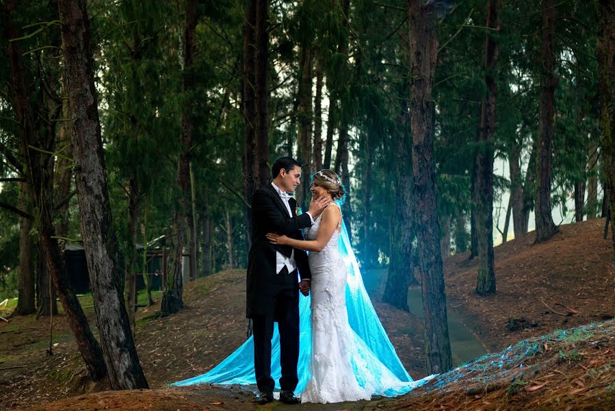 Wedding photographer Fabian Florez (fabianflorez). Photo of 26 August 2019