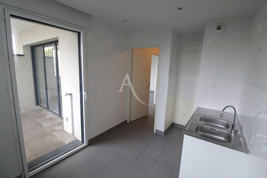 Location  appartement 3 pièces 77.57 m² à Dijon (21000), 751 €