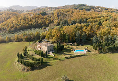 Farmhouse with garden and pool 1