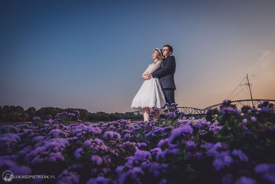 Wedding photographer Łukasz Pietrzak (lukaszpietrzak). Photo of 18 August 2015