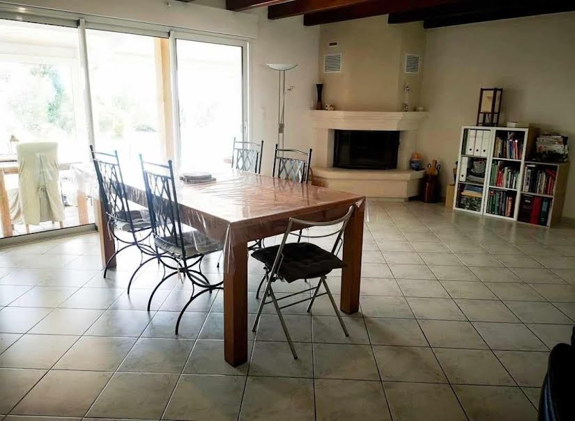 Vente maison 7 pièces 150 m² à Vouille (79230), 285 000 €