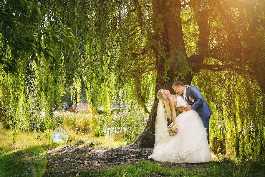 Fotografo di matrimoni Sergey Taranishin (star2005). Foto del 13 marzo 2016