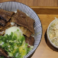 滿燒肉丼食堂