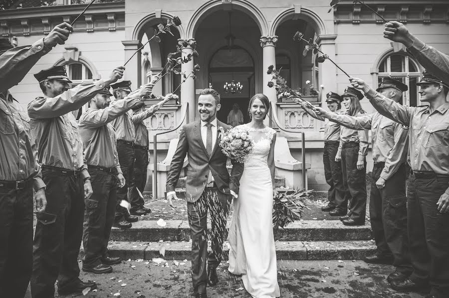 Свадебный фотограф Marcin Bogulewski (galeriaobrazu). Фотография от 7 ноября 2017