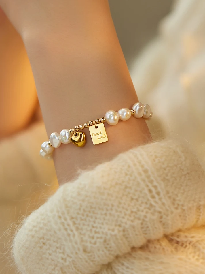 Niche Love Barok Zoetwater Parel Armband – Tijdloze elegantie. Ervaar natuurlijke schoonheid en dagelijkse verfijning.