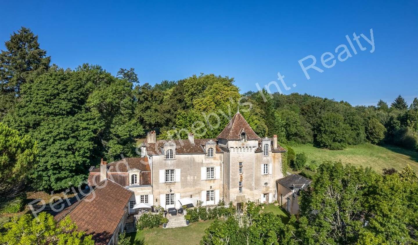 House with pool Perigueux