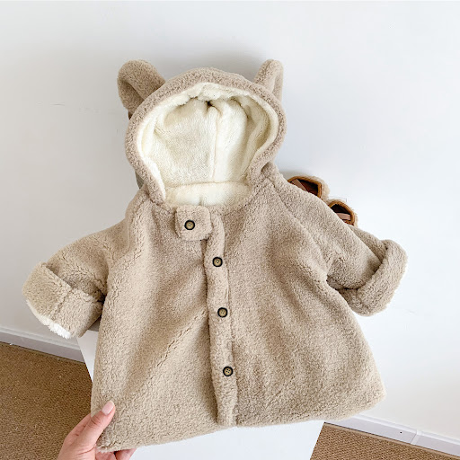 Title 2, Infant Child Winter Hooded Cloak, a warm and co...