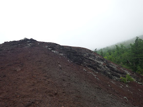 寄生火山