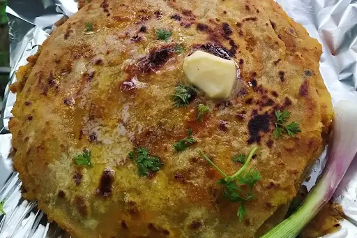 Aloo Pyaaj Paratha