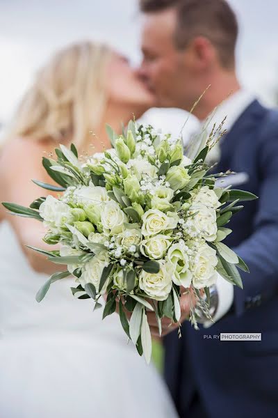 Wedding photographer Pia Ry Fjordside (piary). Photo of 30 March 2019