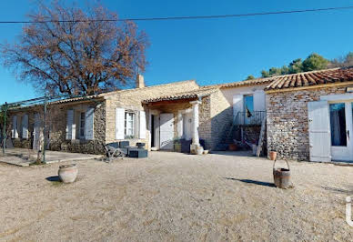 House with pool and terrace 2