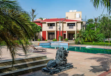 Farmhouse with garden and pool 3