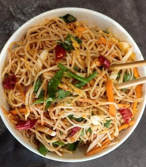 Veggie Schezwan Noodles