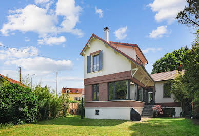 House with terrace 14