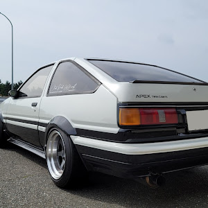 カローラレビン AE86