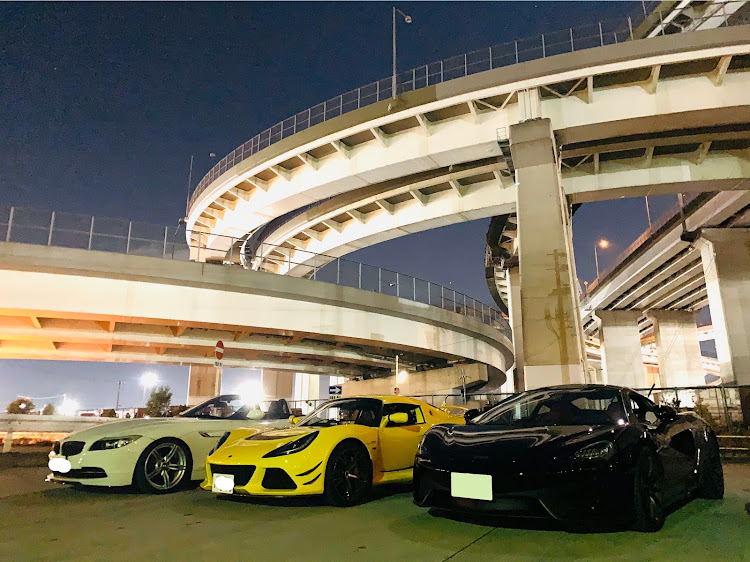 にゃあ大佐さんが投稿した名古屋港・コラボ・体育会系・やっぱり黒は映えない・にゃあ夜撮影に関するカスタム事例の投稿画像8枚目