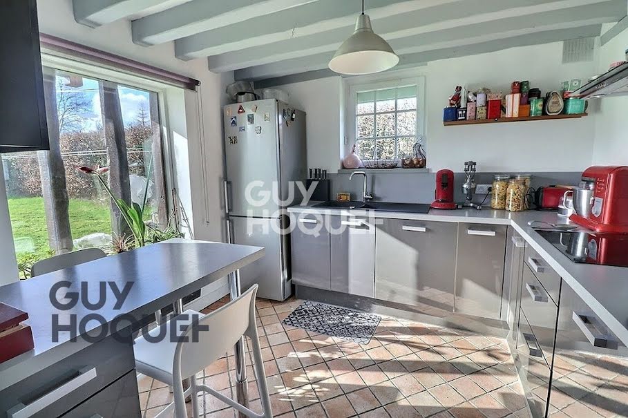 Vente maison 6 pièces 155 m² à Bernay (27300), 267 000 €