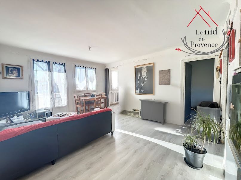 Vente appartement 4 pièces 58.57 m² à Orange (84100), 82 000 €