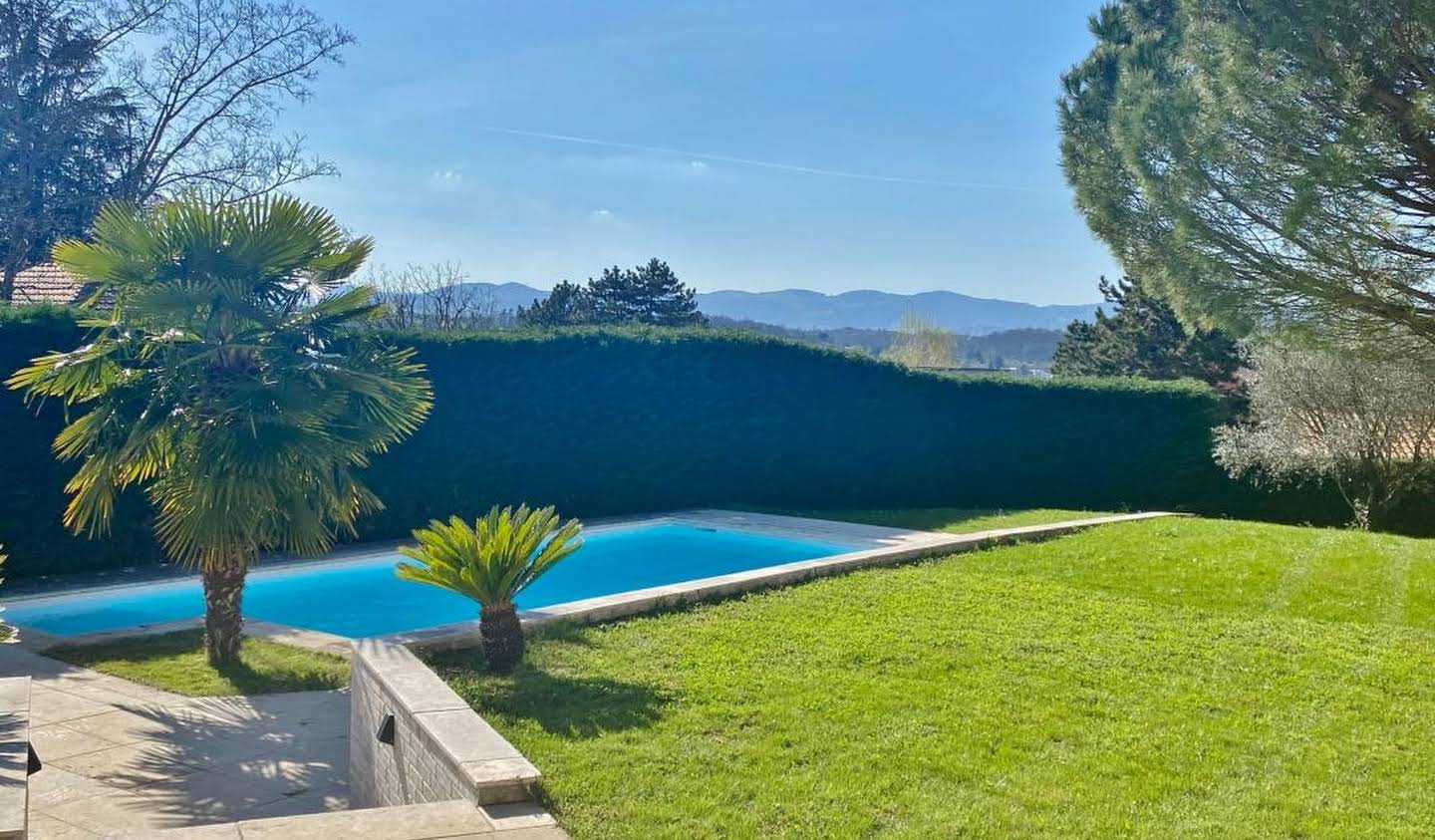 House with pool and terrace Sainte-Foy-lès-Lyon