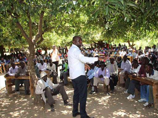 Senator Kipchumba Murkomen addresses a rally in Kerio Valley on Saturday /MATHEWS NDANYI