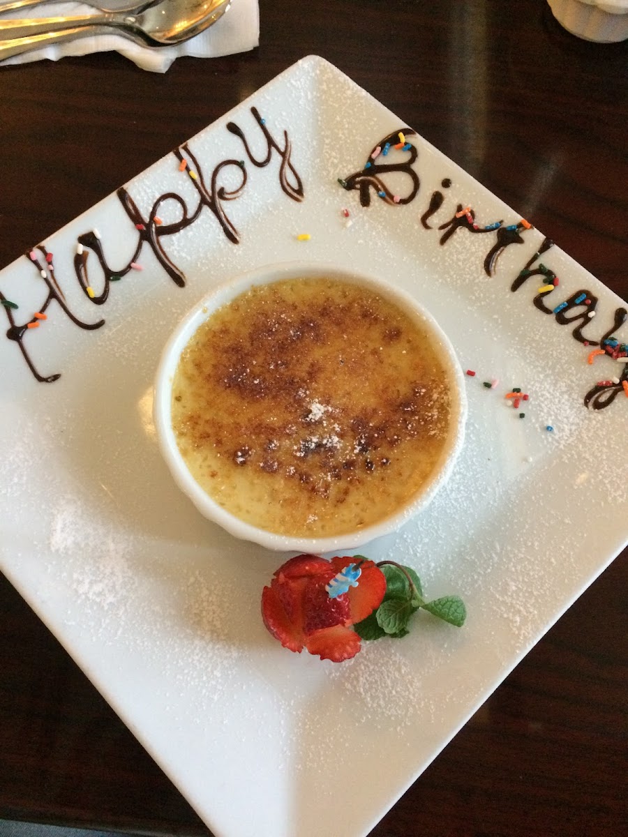 Server surprised me with a GF Creme Brûlée when he heard in the conversation at our table it was my birthday. DELICIOUS ❤️