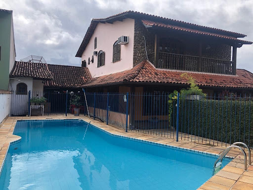 Casa com 5 dormitórios à venda por R$ 950.000,00 - Centro - São Gonçalo/RJ