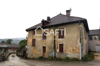 maison à Saint-Lupicin (39)