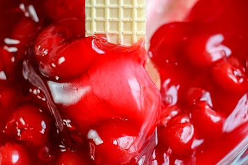 Cherry Cheesecake Dip